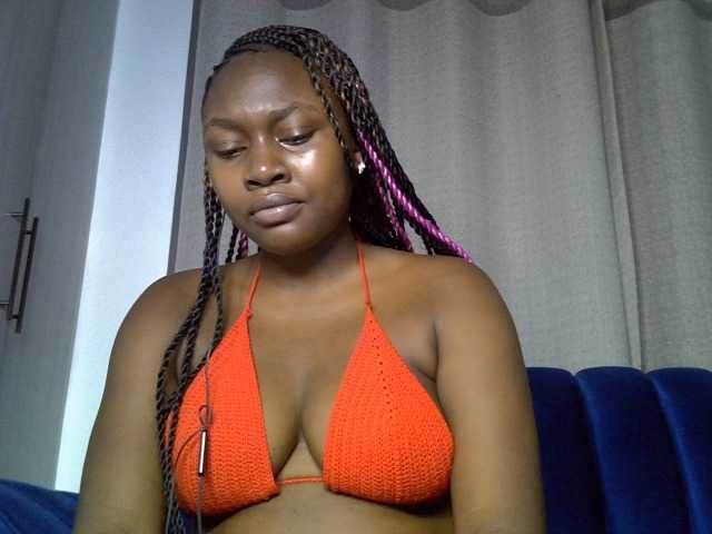 Sexytasha live cam preview