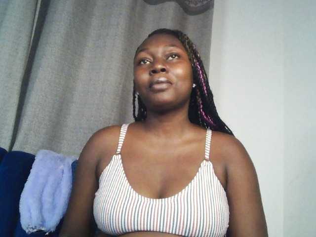 Sexytasha live cam preview