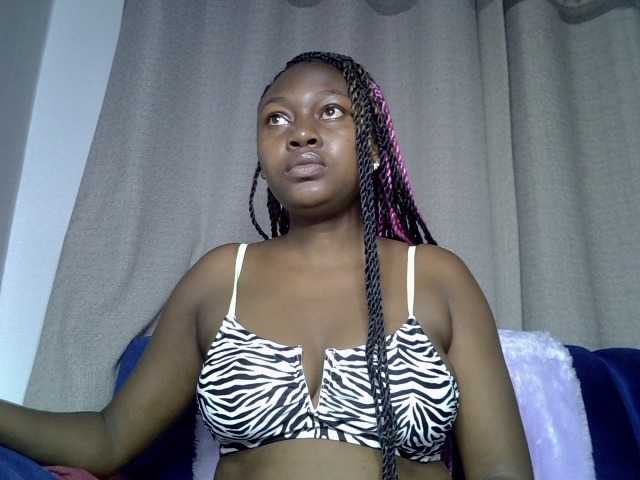 Sexytasha live cam preview