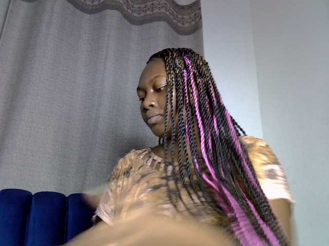Sexytasha live cam preview