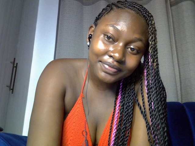 Sexytasha live cam preview