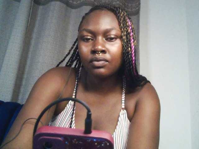 Sexytasha live cam on BongaCams