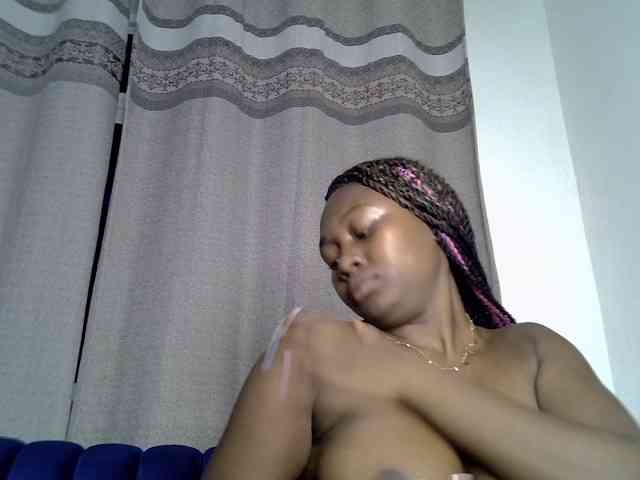 Sexytasha webcam