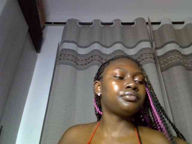 Sexytasha webcam