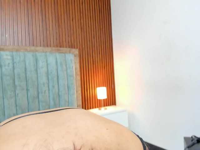 Sophie-Gomez live cam on BongaCams