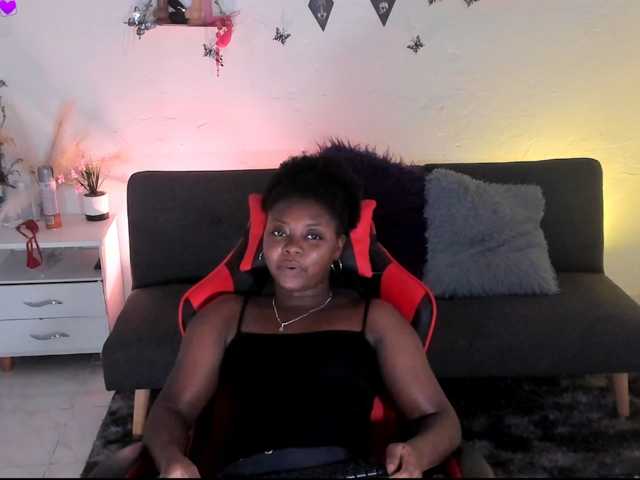 staicy26 live cam on BongaCams