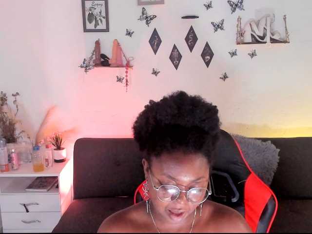 staicy26 live cam on BongaCams