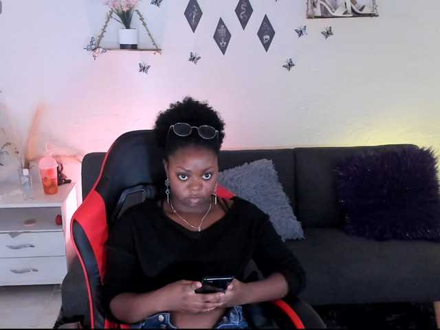 staicy26 live cam on BongaCams