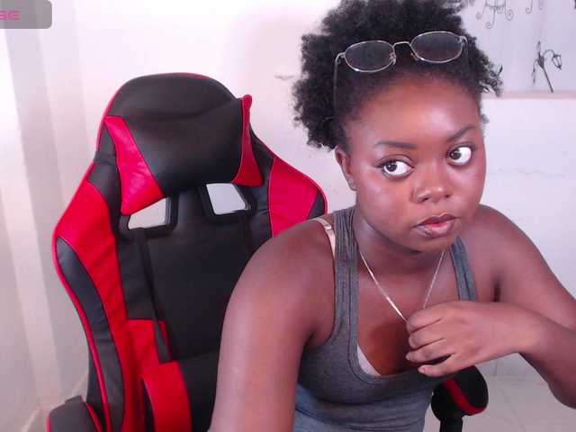 staicy26 live cam on BongaCams
