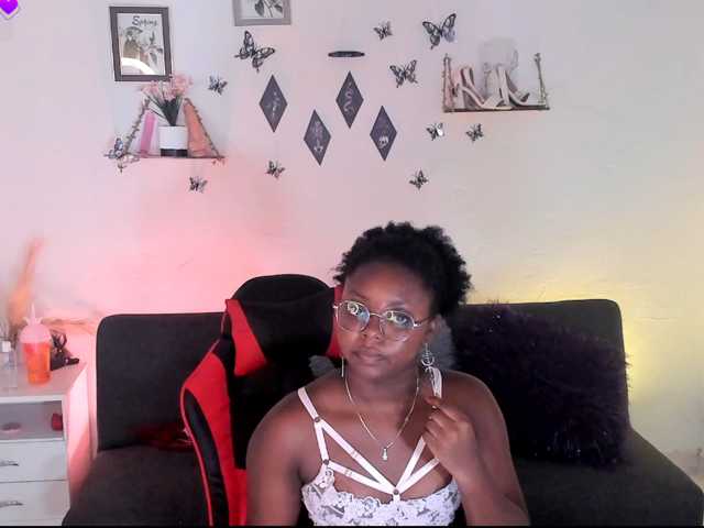 staicy26 live cam on BongaCams
