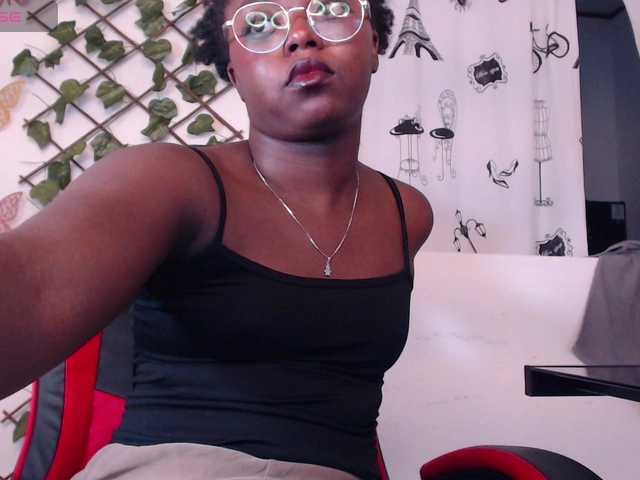 staicy26 live cam on BongaCams