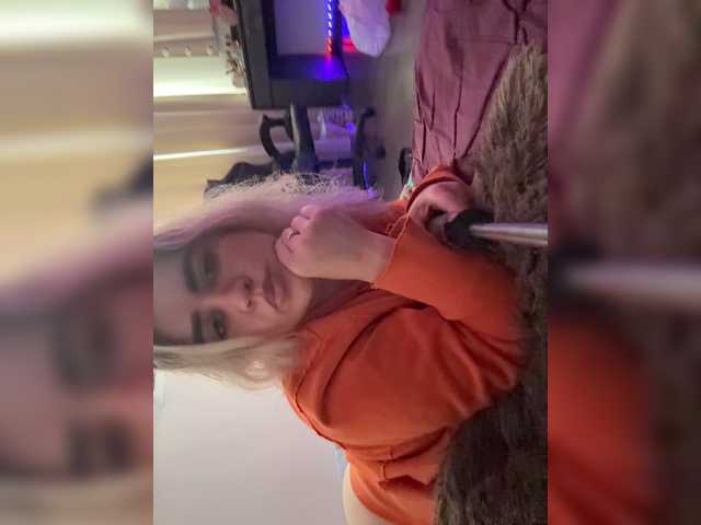 Nika-Licka live cam on BongaCams