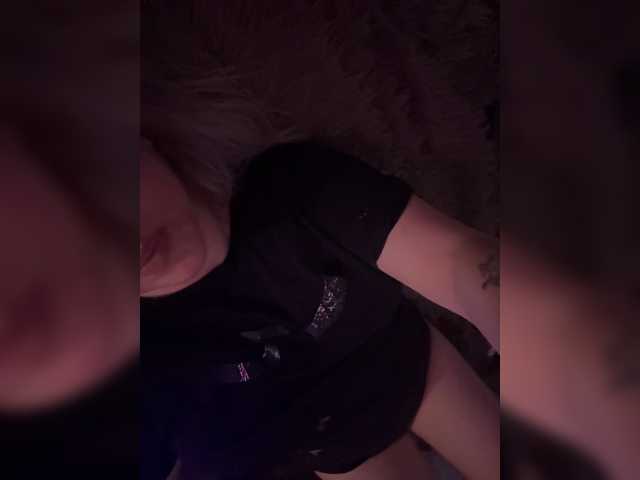 Nika-Licka live cam on BongaCams