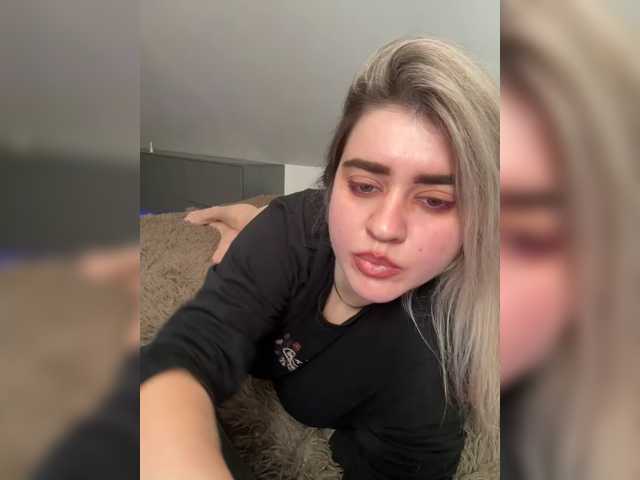 Nika-Licka live cam on BongaCams