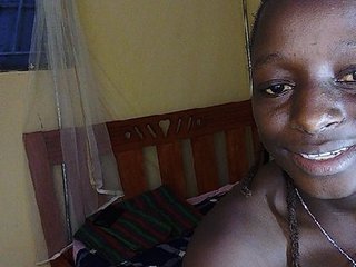 Paula2a's Live Webcam