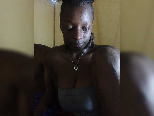 Paula2a live cam on BongaCams