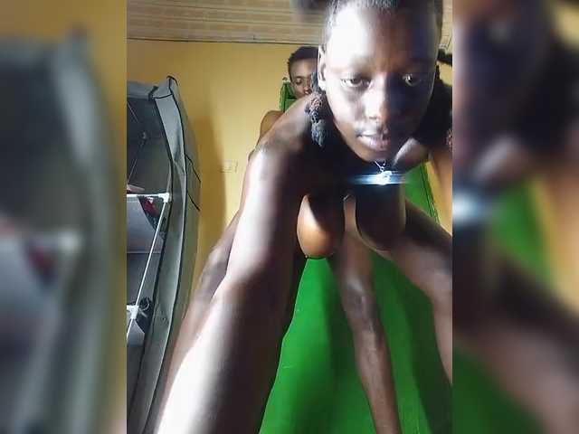 Paula2a live cam on BongaCams