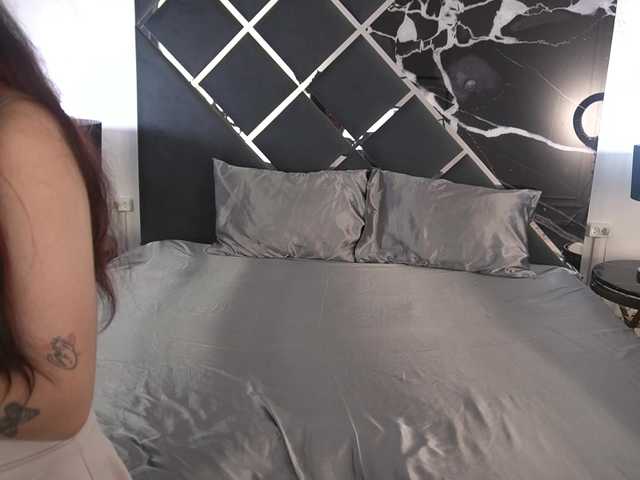 SashaStone live cam on BongaCams