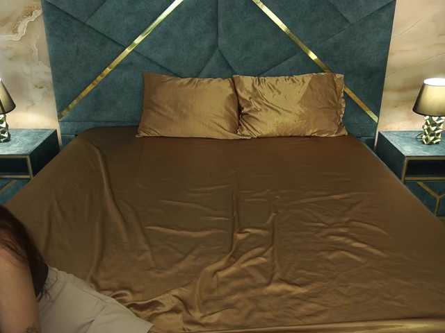 SashaStone live cam on BongaCams