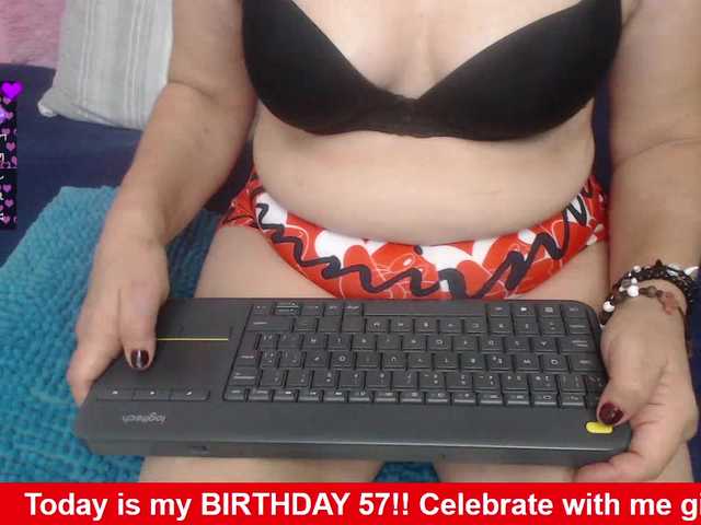 estefania344 live cam on BongaCams