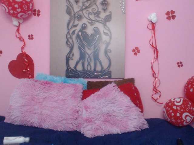 estefania344 live cam on BongaCams