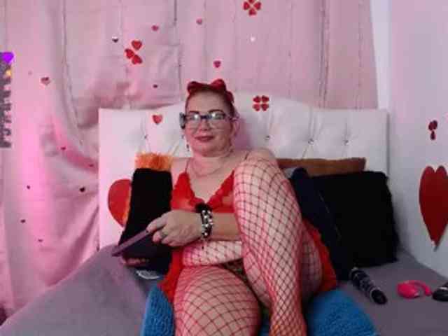estefania344 webcam