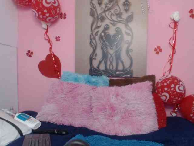 estefania344 webcam