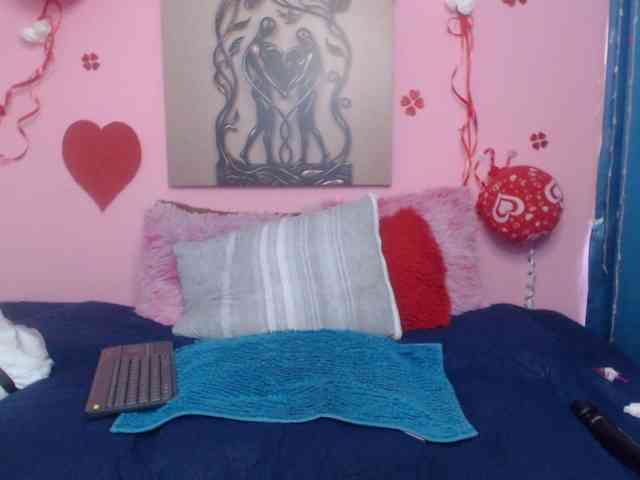estefania344 webcam