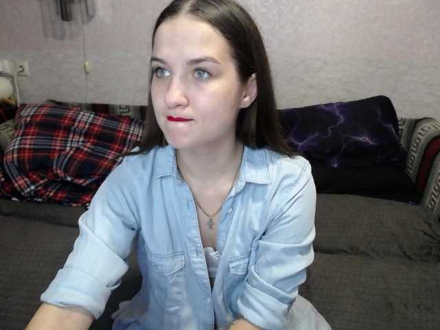 LovelyLika live cam on BongaCams