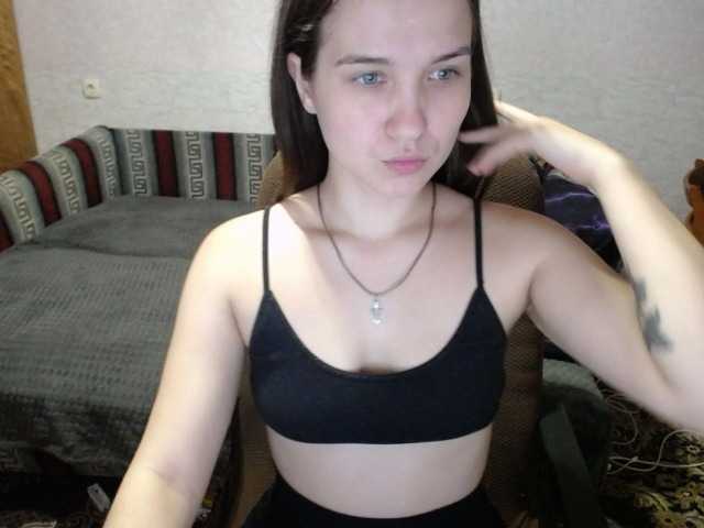 LovelyLika live cam on BongaCams