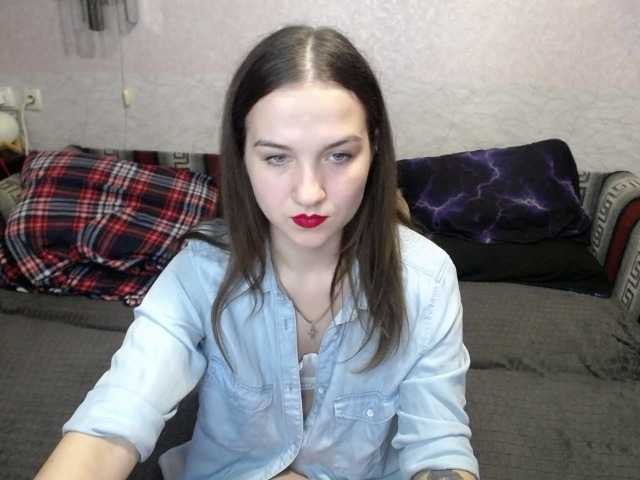 LovelyLika live cam on BongaCams