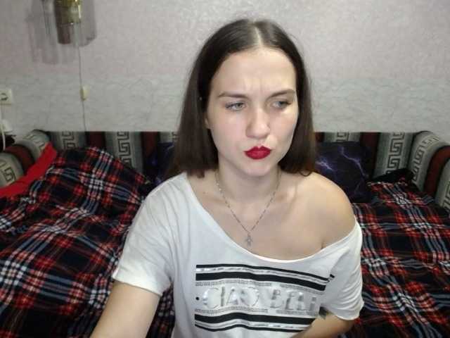 LovelyLika live cam on BongaCams
