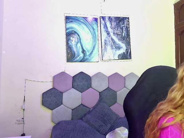 keyshell live cam on BongaCams