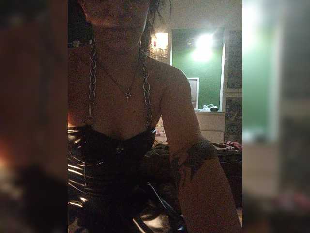 Nimfa5009a live cam on BongaCams