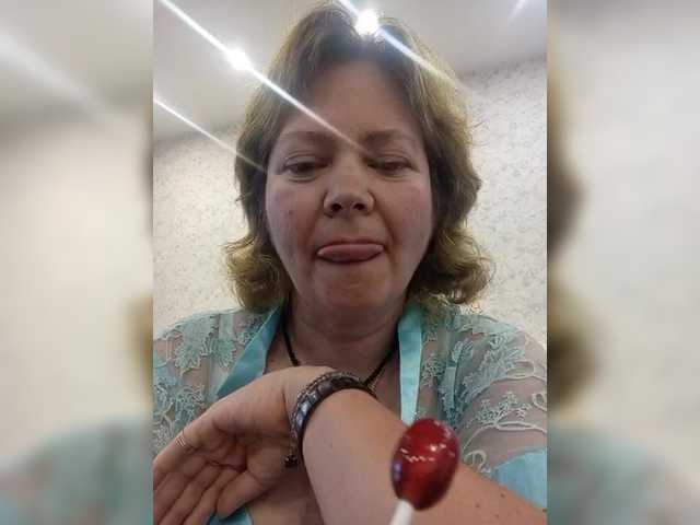 SvettevS live cam on BongaCams