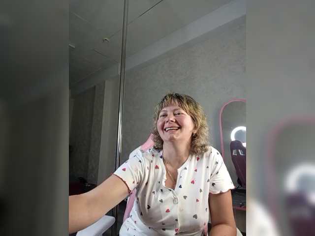 SvettevS live cam on BongaCams
