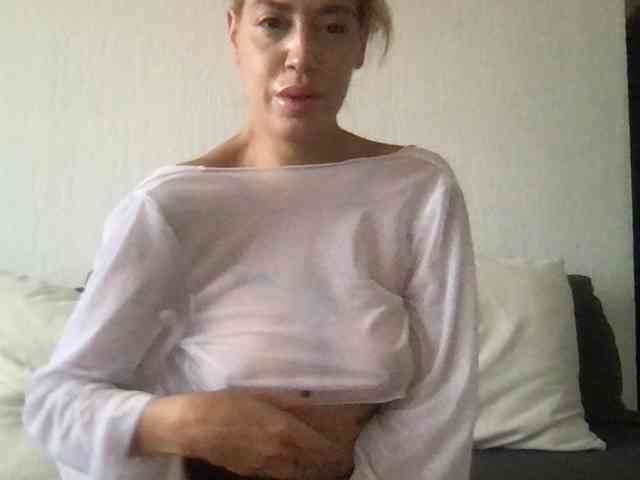 Modelo: AccaHVelvet