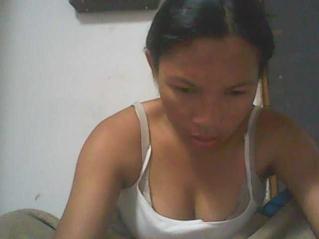 Rayssa1 live cam on BongaCams