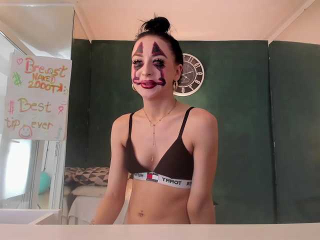 Eastern-latinas live cam on BongaCams