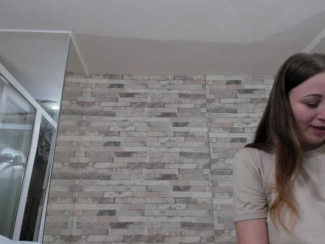 Eastern-latinas live cam on BongaCams