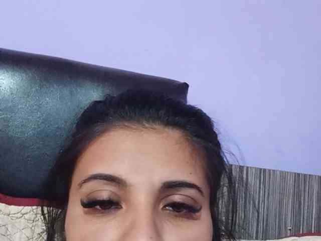 Maria261 webcam