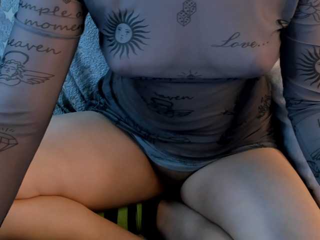 Pink-Freya live cam on BongaCams