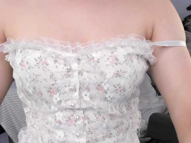 Pink-Freya live cam on BongaCams