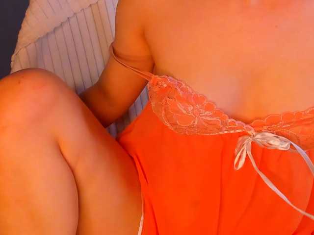 Pink-Freya live cam on BongaCams
