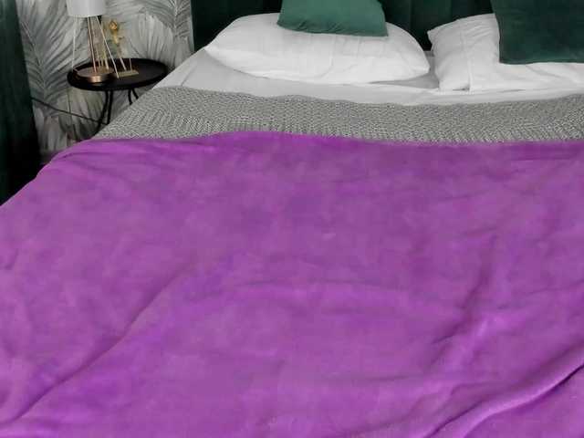 Pink-Freya live cam on BongaCams
