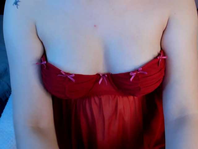 Pink-Freya live cam on BongaCams
