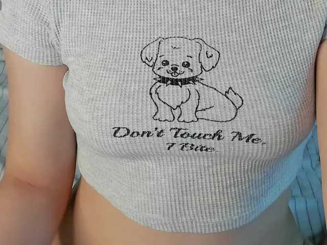 Pink-Freya live cam on BongaCams
