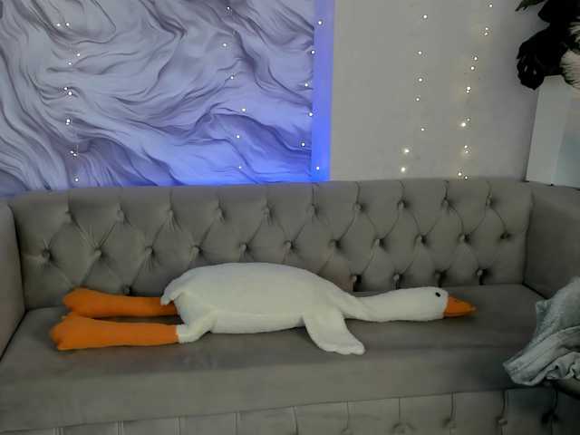 Pink-Freya live cam on BongaCams
