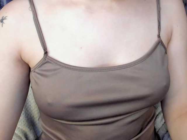 Pink-Freya live cam on BongaCams