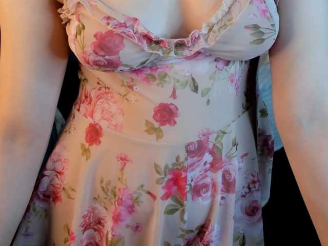 Pink-Freya live cam on BongaCams